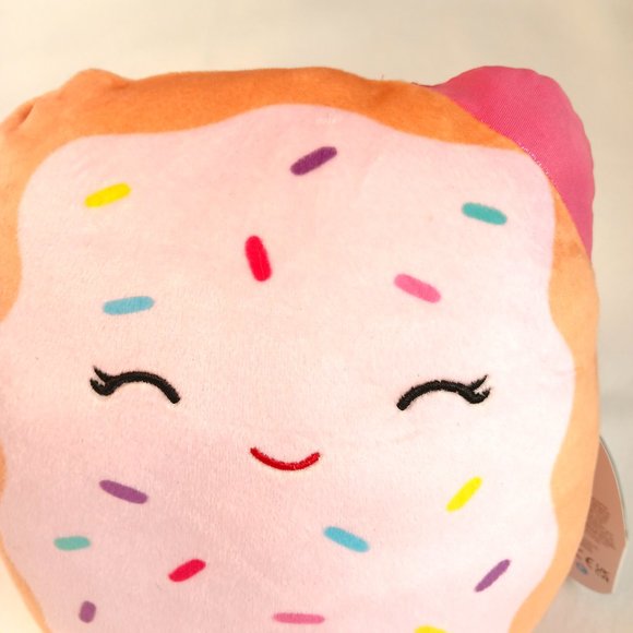 NWT 8" - Fresa the Pastry Foodie Squishmallow - Picture 2 of 9